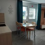 Apartma Zirovnik Appartamento Cerklje na Gorenjskem