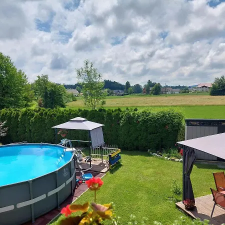 Apartma Zirovnik 公寓 戈雷尼斯卡地区采尔克列