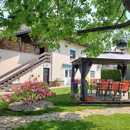 Apartma Zirovnik Apartment Cerklje na Gorenjskem