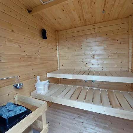 아파트 Apartma Zirovnik