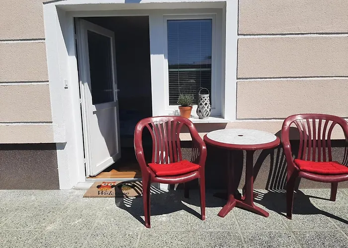 Apartma Zirovnik Lägenhet *