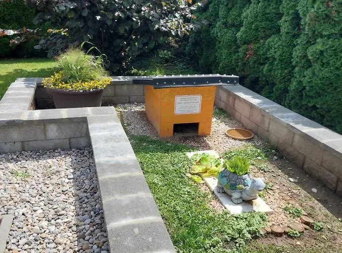 Apartma Zirovnik Lägenhet