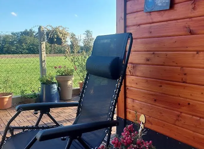 Apartma Zirovnik Lägenhet *